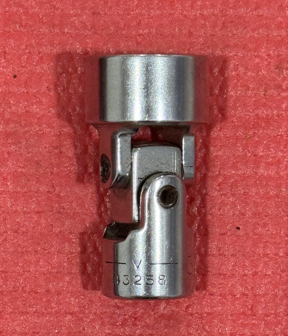 Vintage Craftsman V Series 43258, 3/8" Drive 3/4" Universal Swivel Socket USA