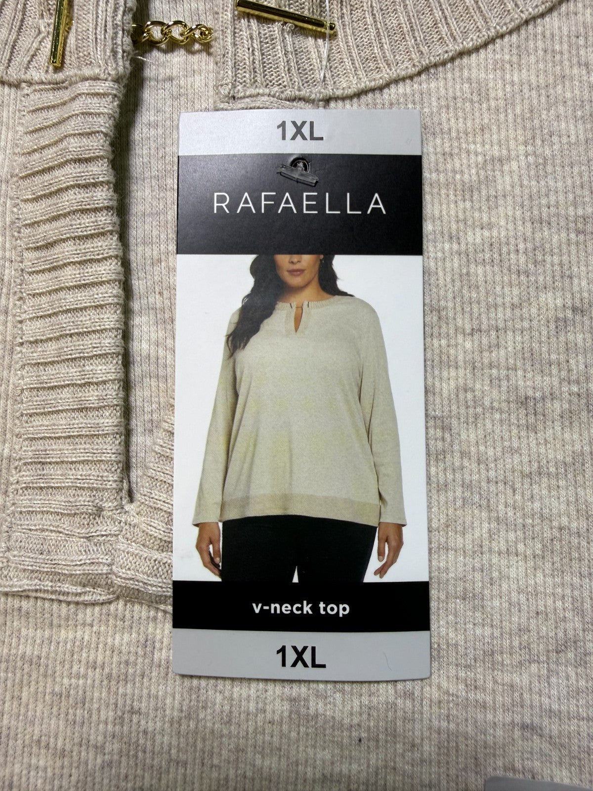 NWT Rafaella V-Neck Top Women's 1XL Cream Long Sleeve Classic Fit Crewneck Chain