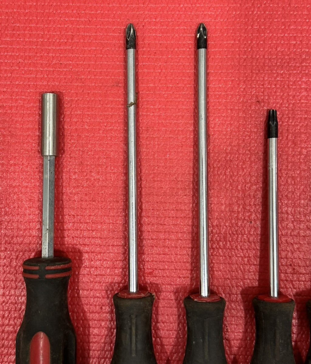Vintage 8 PC Soft Handle Screwdriver Set Philips, Magnetic, & Torx