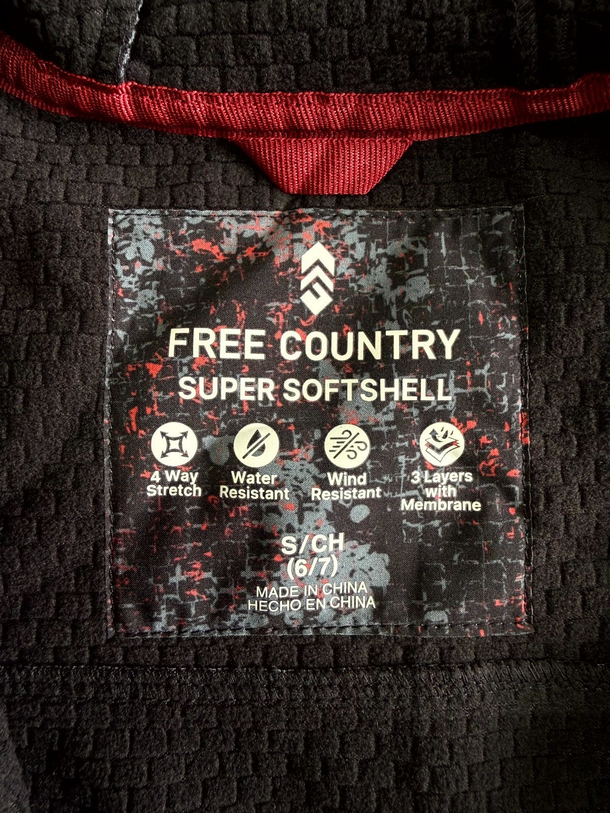 NWT Free Country Softshell Jacket Boys Small (6-7) Black Long Sleeve Full Zip