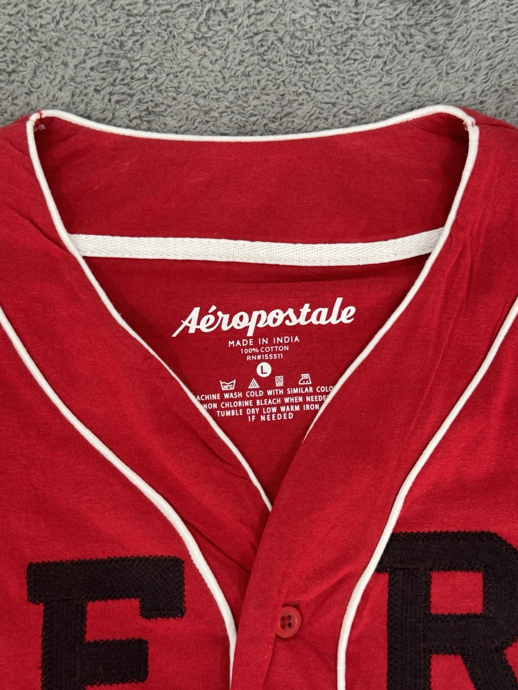 Aeropostale Button Up Baseball Sports Mens Size Large Red/ White Long Sleeve NWT