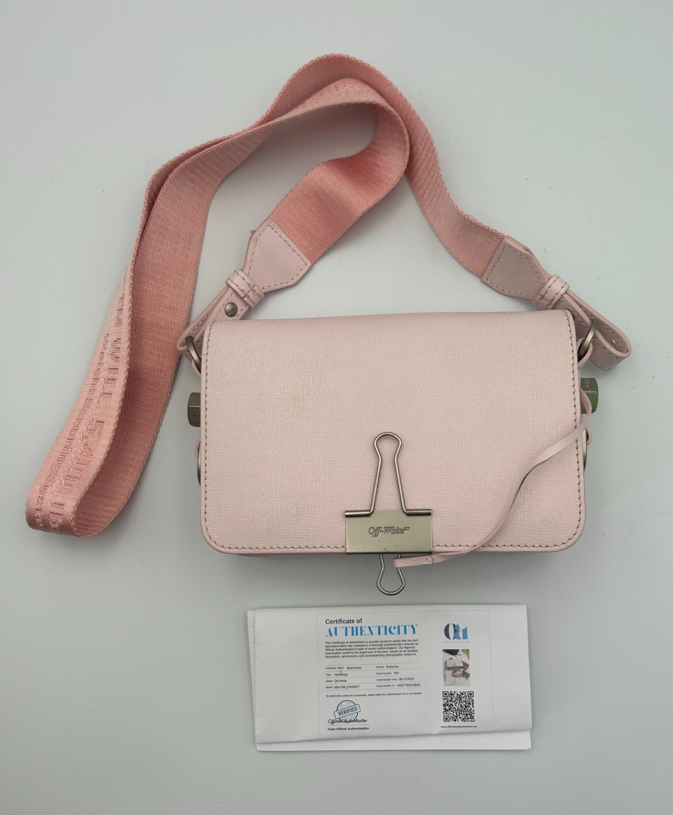 Off-White Pale Pink Binder Clip Leather Crossbody Bag Women's Modern Streetwear