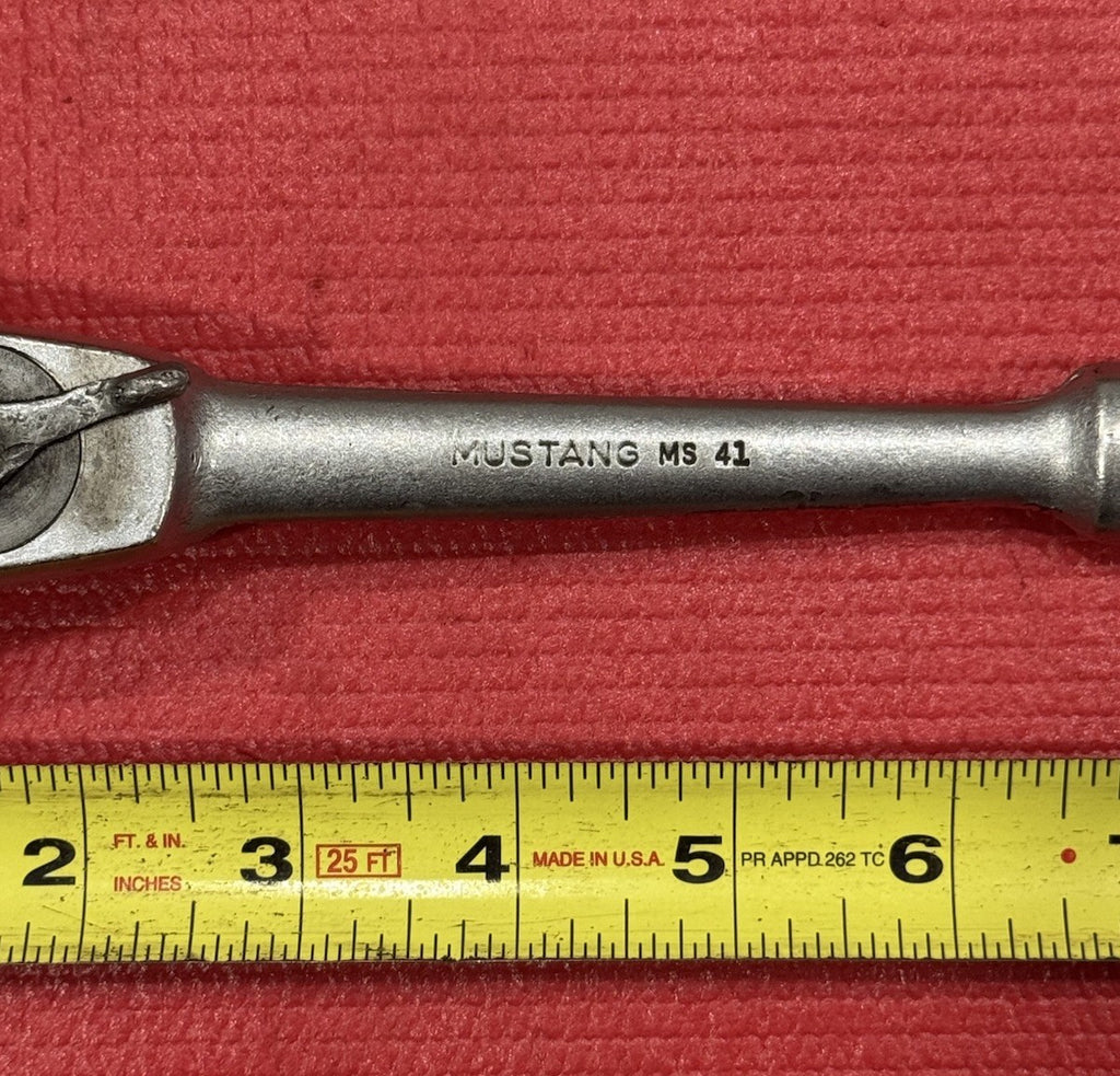 Vintage Mustang 1/2" Drive Wrench Ratchet MS 41   Oil Port Made in USA  Rare