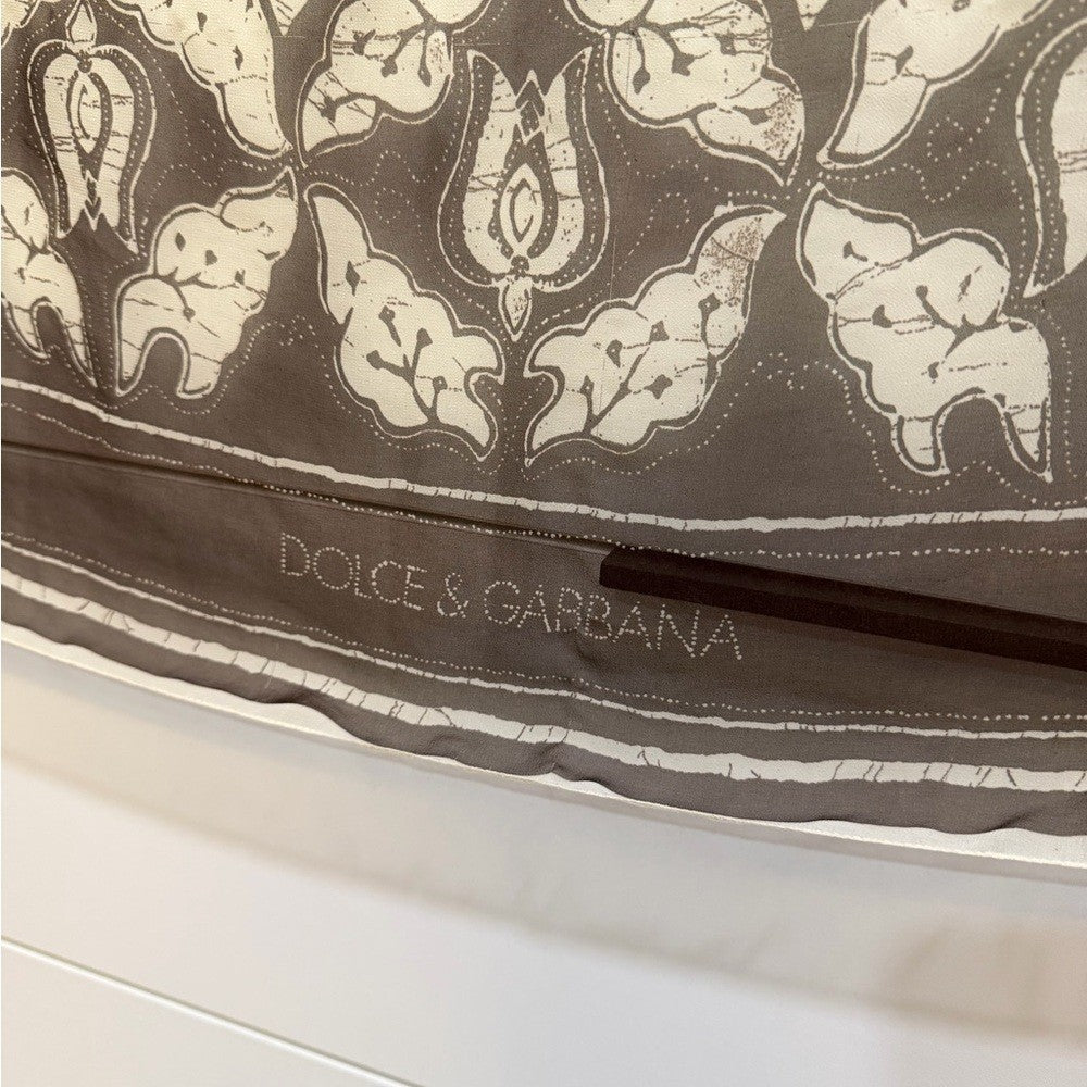 Dolce & Gabbana Gray and Cream Patterned Scarf