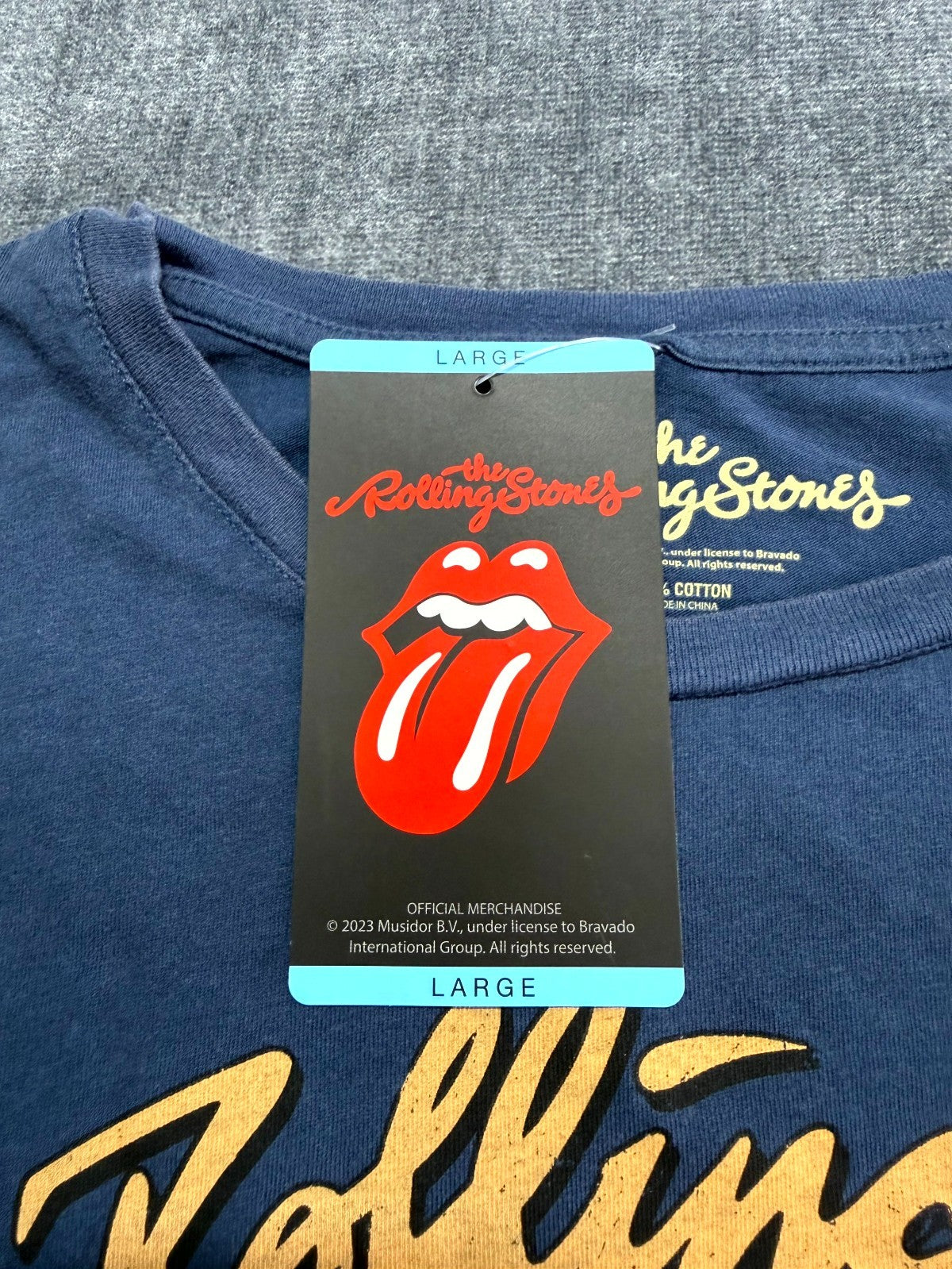NWT The Rolling Stone Graphic Print T-Shirt Women Large Blue Casual 100% Cotton