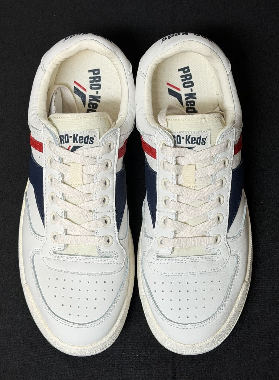 Pro-Keds Skyhawk Men's Size 9.5 (M) White/Blue/Red Low Top Leather Sneakers NWT