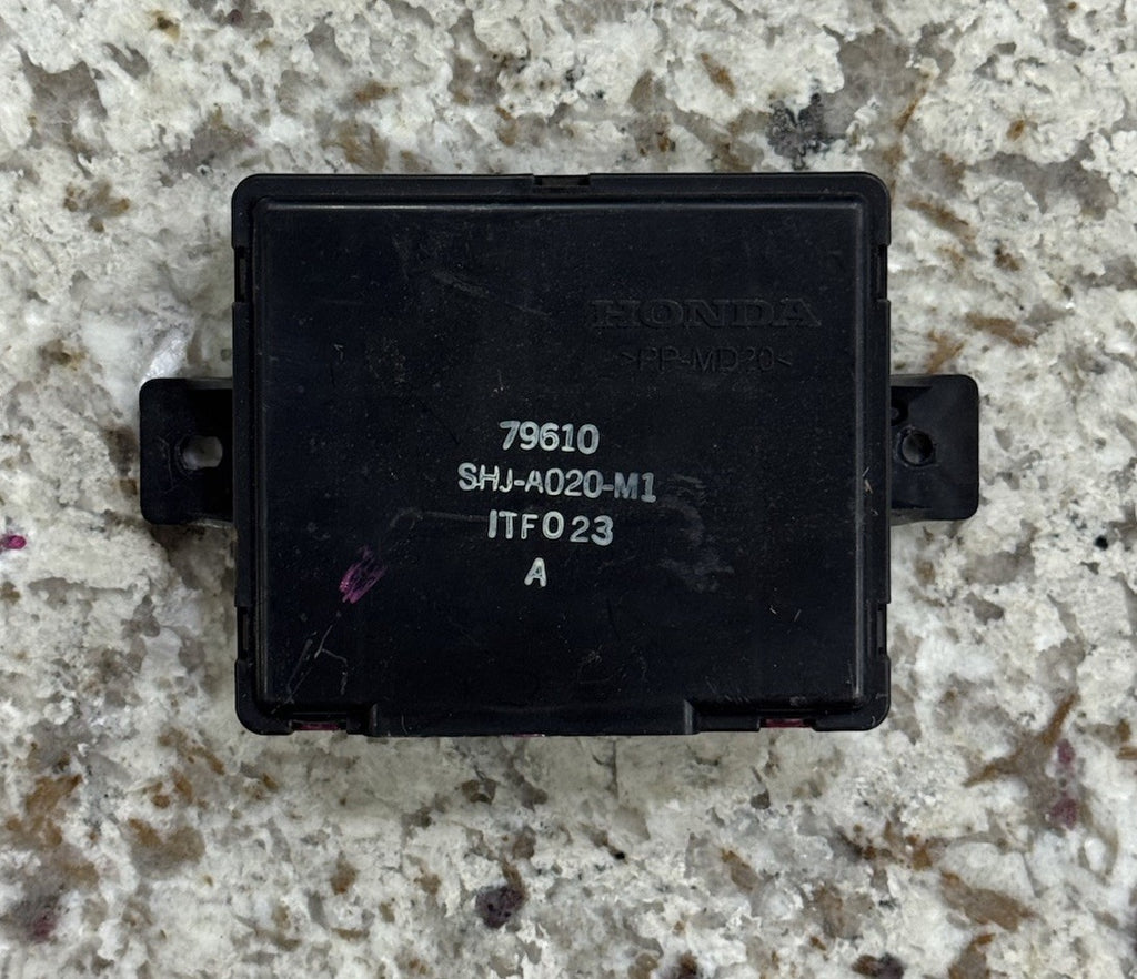 2005 & 2010 Honda Odyssey Temperature Control Module Ident : SHJ-A020-M1 OEM