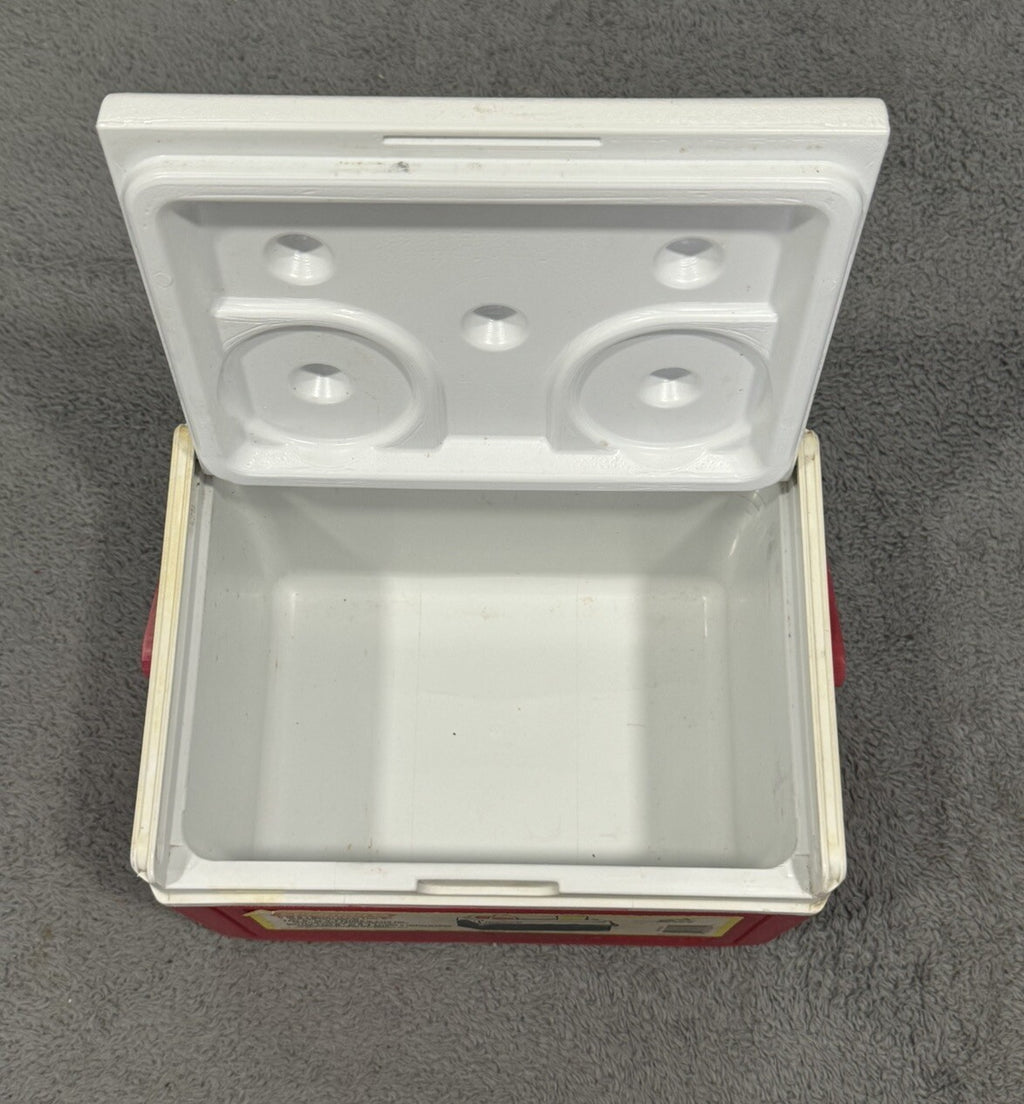 Vintage Coleman Red Flip Top Lid Personal Mini Cooler 5205, 6 Pack Lunchbox