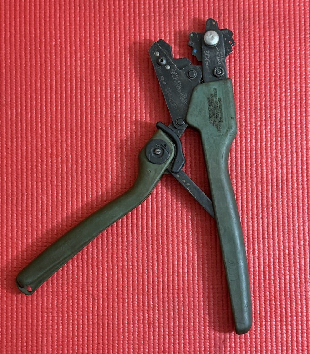 Thomas & Betts TBM21E ISO 9001 Color Keyed Comfort Crimp Compression Tool Pliers
