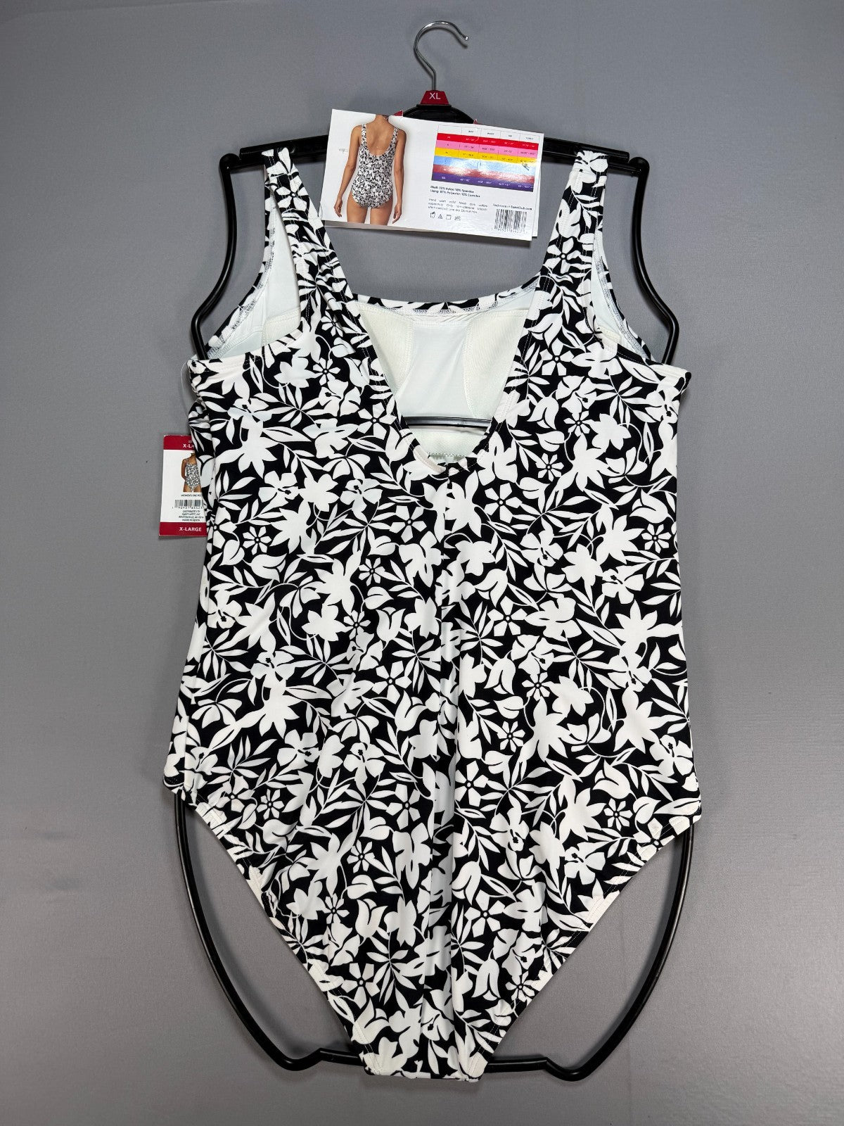 Lands' End Chlorine Resistant Soft Cup One-Piece Swimsuit Women's XL Black/White