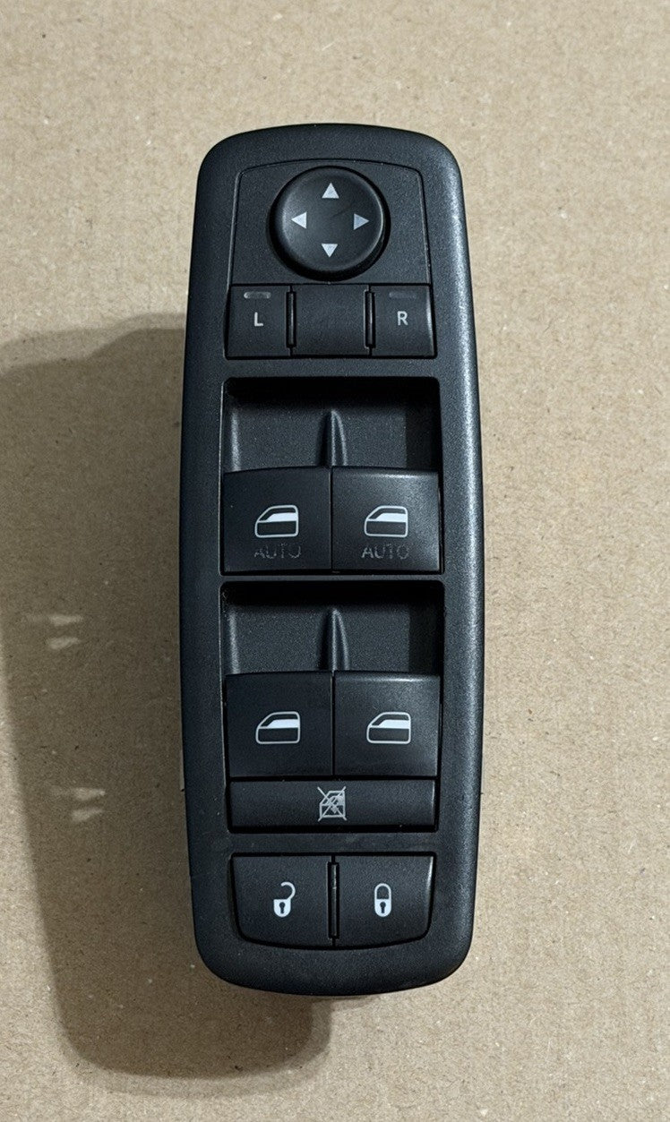 2012-2016 TOWN COUNTRY CARAVAN FRONT LEFT DRIVER POWER WINDOW SWITCH 68110871AA