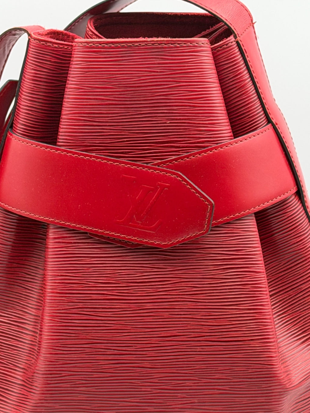 Louis Vuitton Sac d'Epaule Bucket Bag Women's PM Red Leather Adjustable Strap