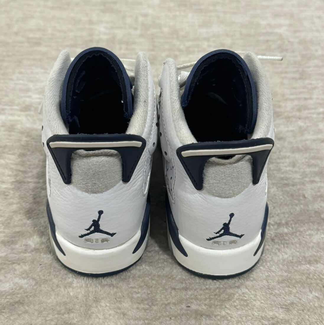 Nike Air Jordan 6 Retro GS Midnight Navy White GradeSchool Size 4Y, 384665-141