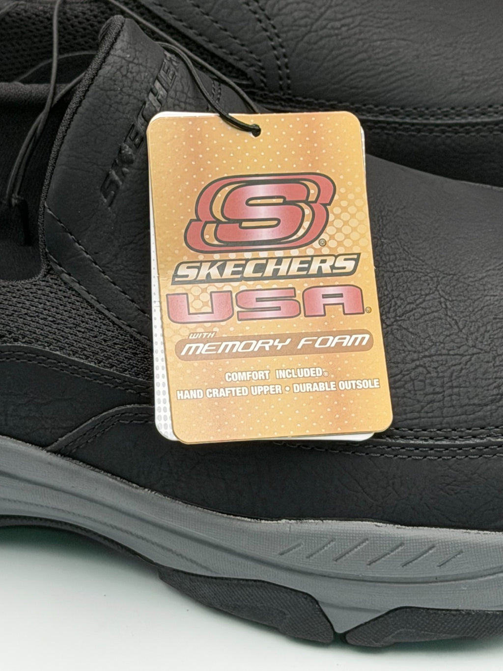 Skechers Men’s Hands Free Slip-ins Izaiah Black Slip-On Sneakers Men’s Size 10.5