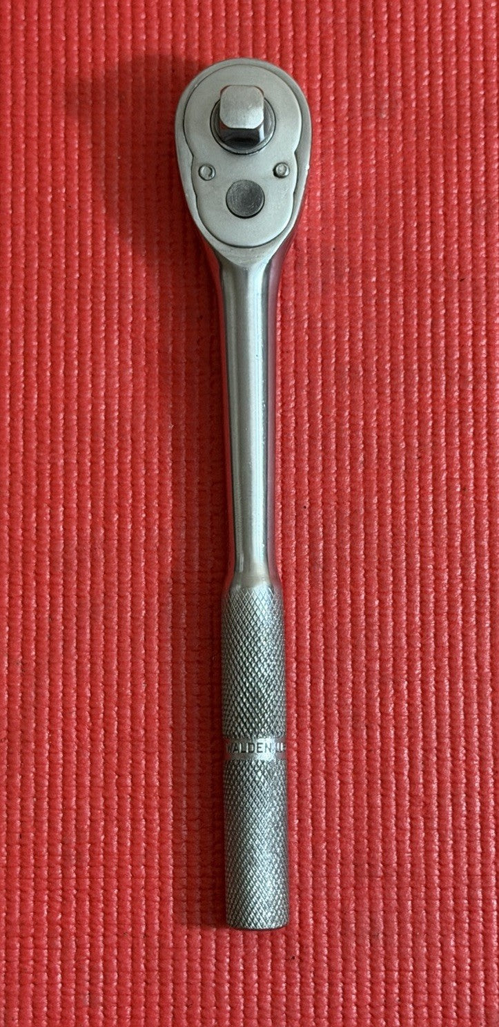 Vintage Walden Tools 1160 USA 1/2" Drive Socket Ratchet Wrench Knurled Handle