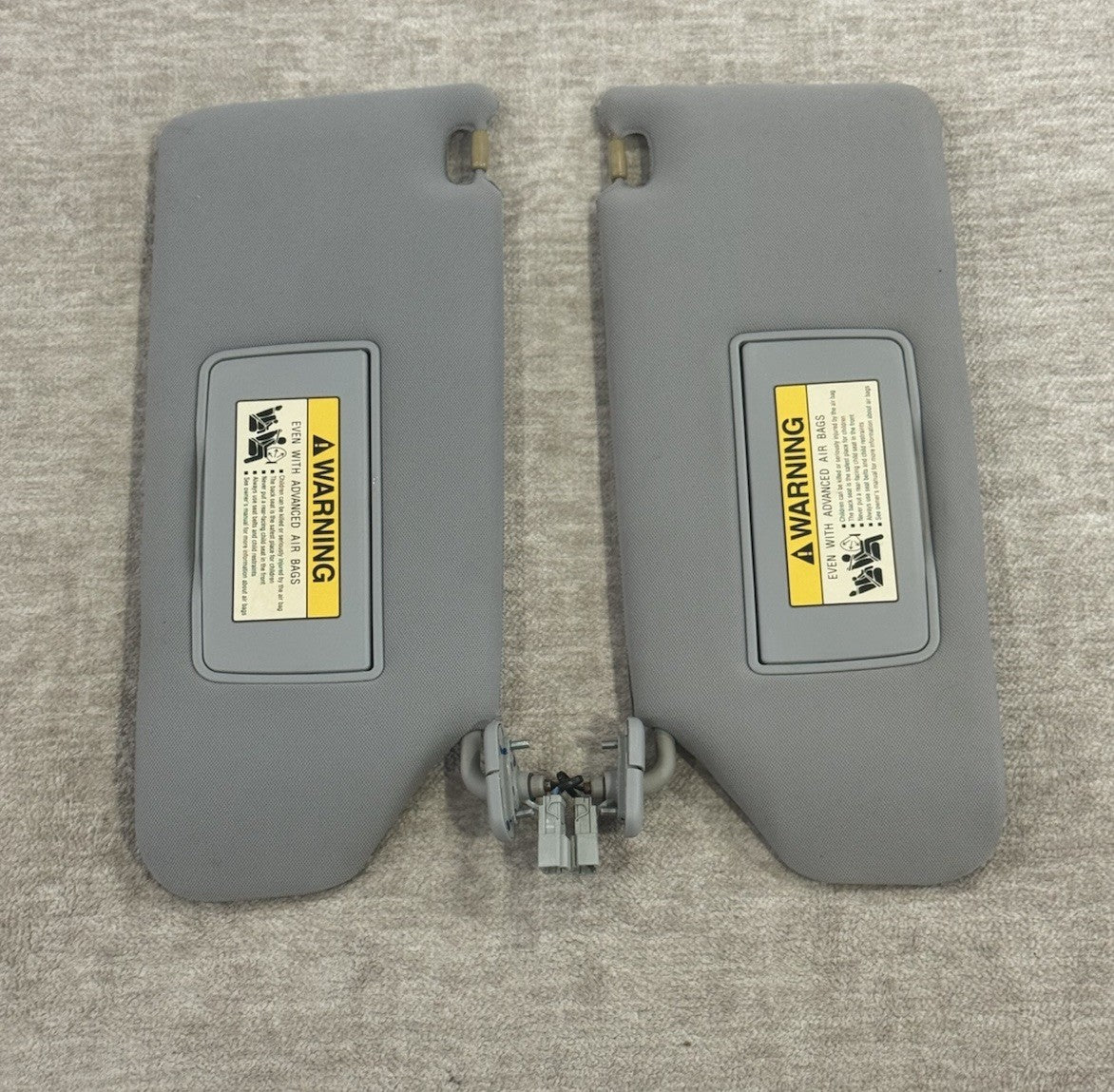 2005-2010 HONDA ODYSSEY SUN VISORS SUNVISORS PAIR SET RH LH ILLUMINATED GRAY OEM