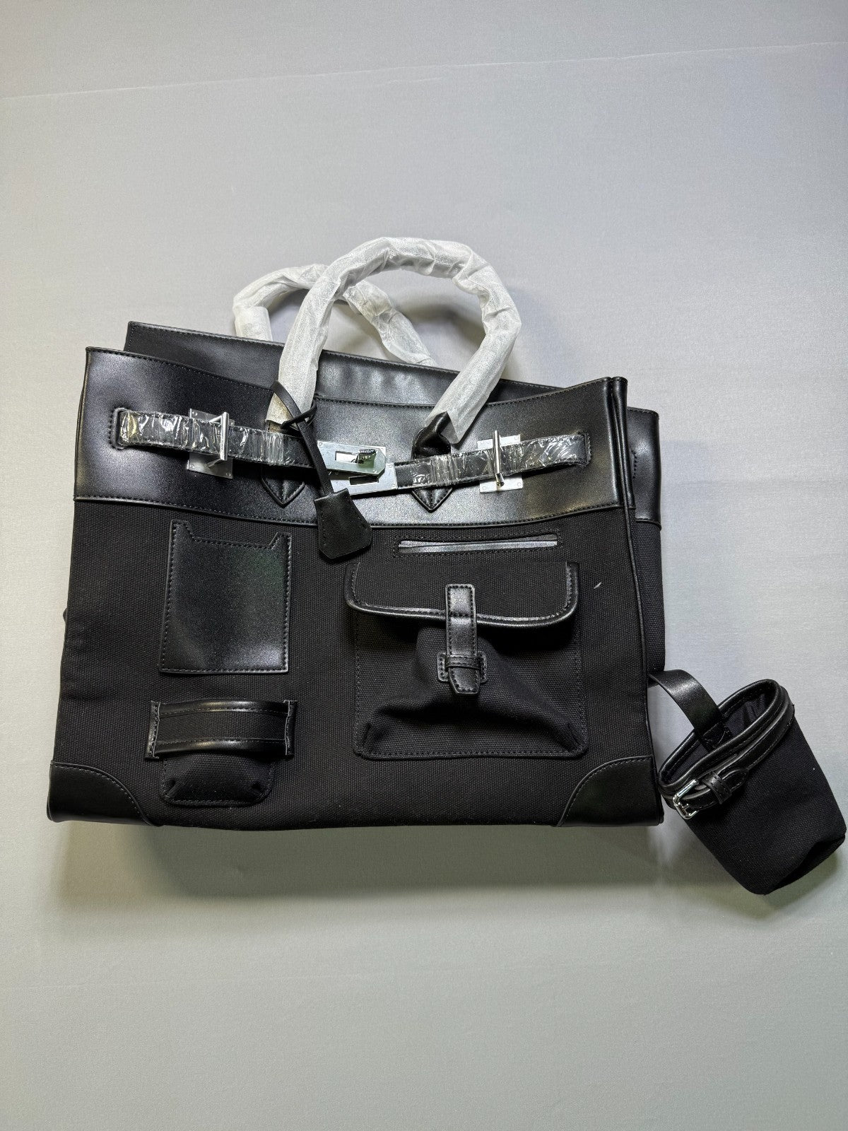 Luxe Weekender Bag / Canvas & Leather Cargo Bag Black Women's NEW