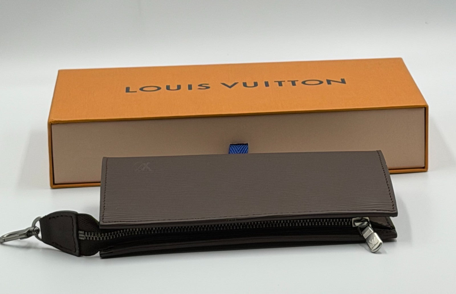 Authentic Louis Vuitton Brown Epi Leather Pochette Accessoires Bag Women's