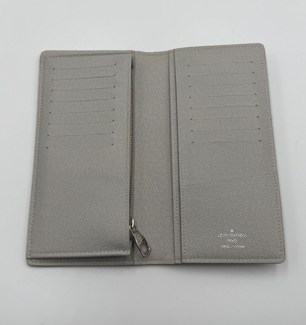 Louis Vuitton Brazza Wallet Men's Limited Edition Logo Story Monogram Canvas