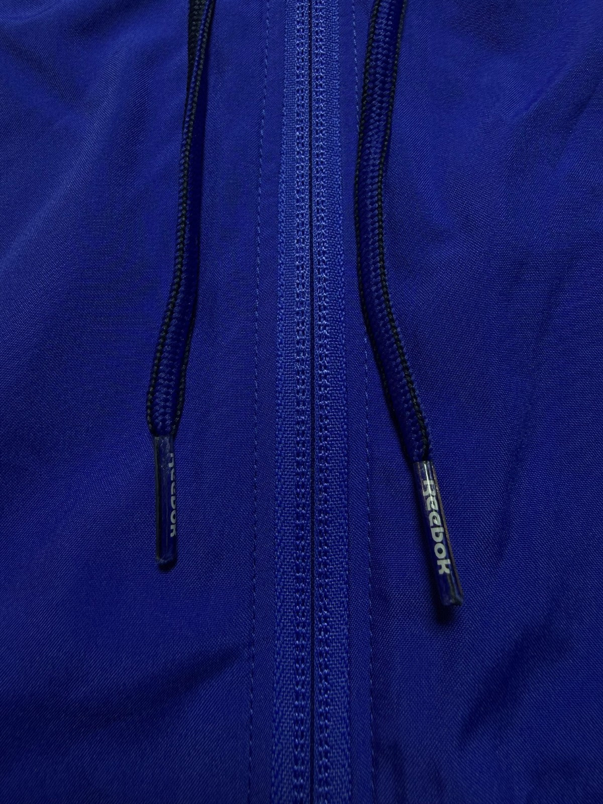 NWT Reebok Full Zip Colorblock Adjustable Hood Training Woven Jacket Men XL Blue
