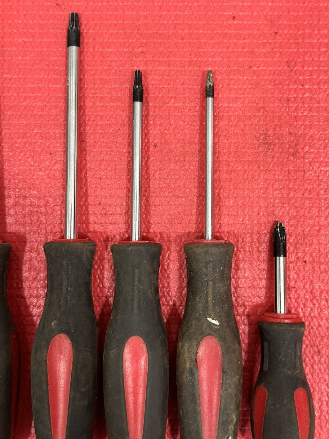 Vintage 8 PC Soft Handle Screwdriver Set Philips, Magnetic, & Torx