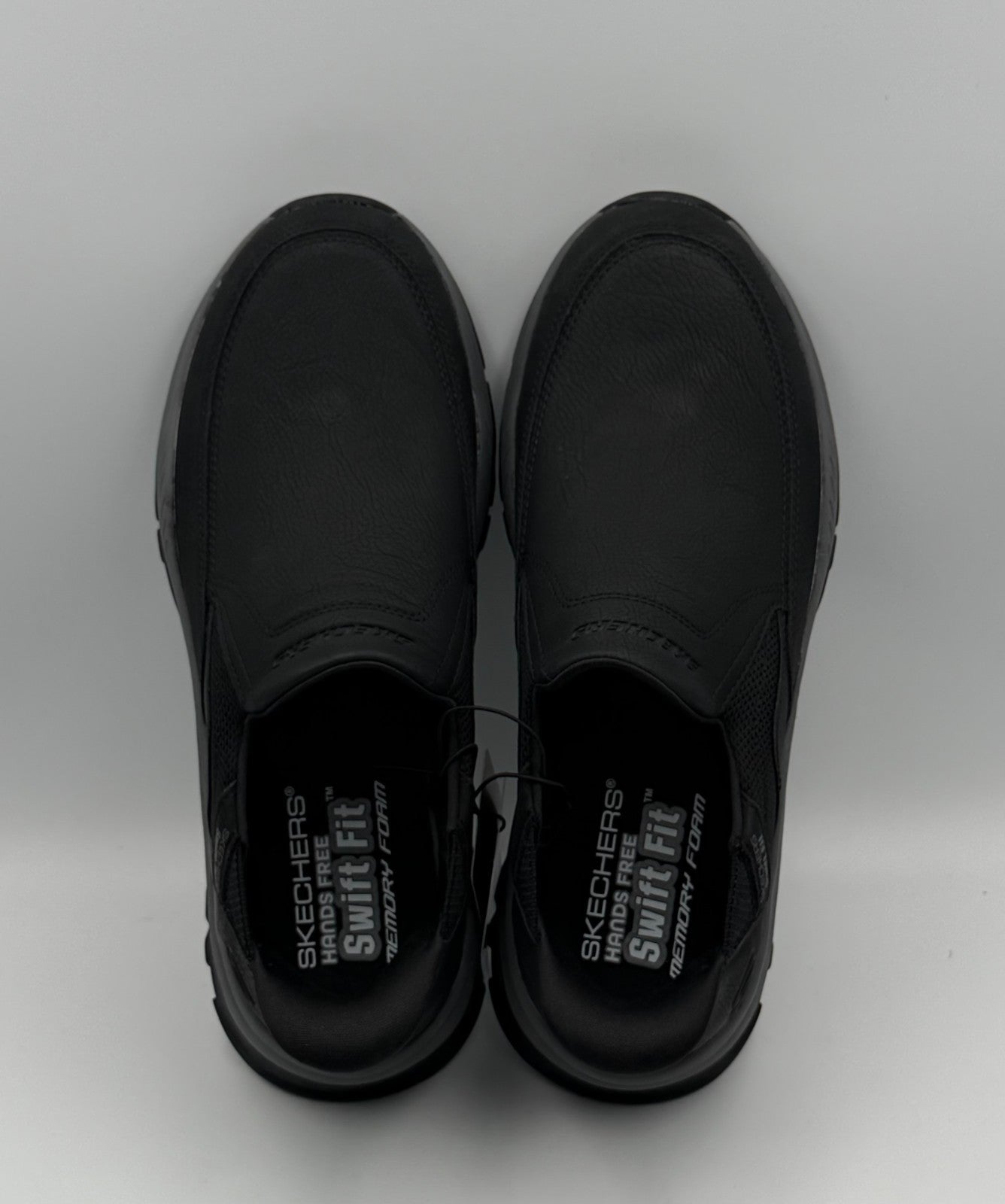 Skechers Men’s Hands Free Slip-ins Izaiah Black Slip-On Sneakers Men’s Size 8