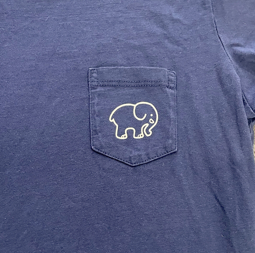 Ivory Ella Women’s Size Small Blue Short Sleeve T-Shirt With Wave Elephant