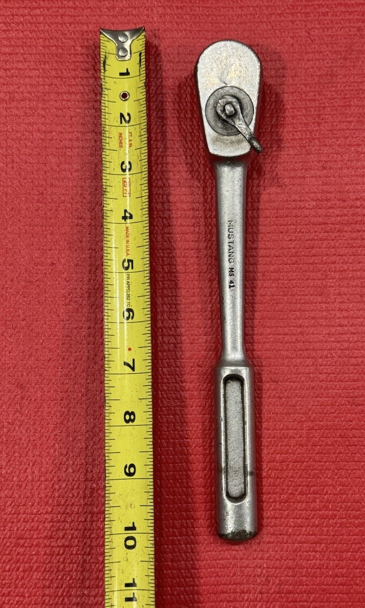 Vintage Mustang 1/2" Drive Wrench Ratchet MS 41   Oil Port Made in USA  Rare
