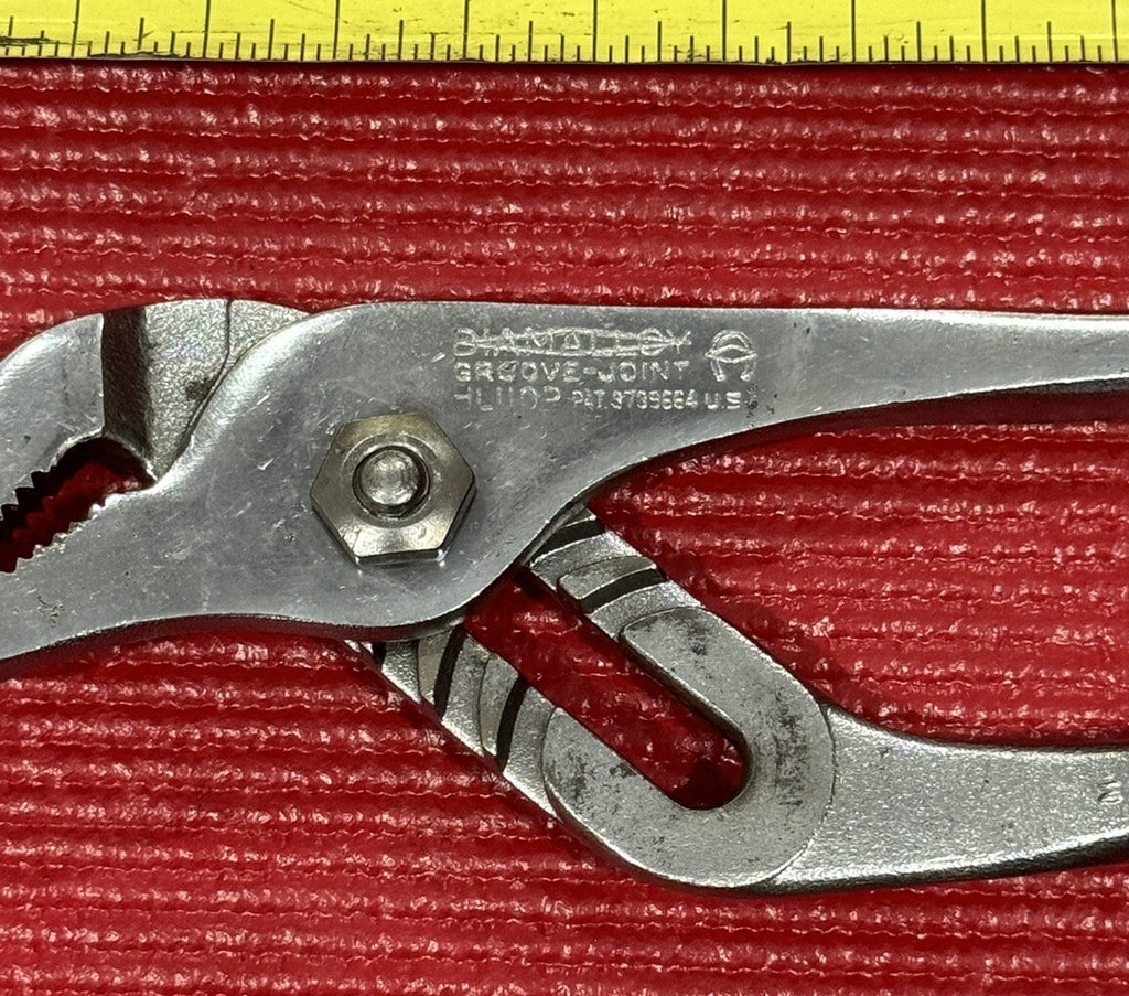 Vintage Diamond Diamalloy 10”Horseshoe adjustable groove joint pliers HL110P USA