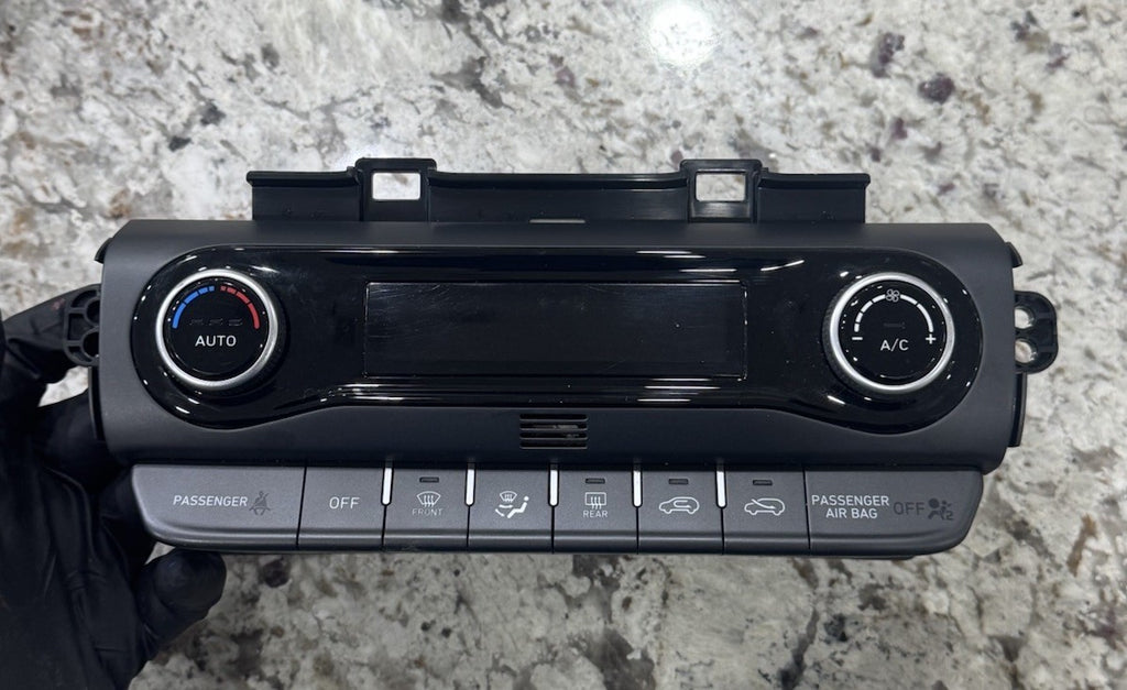 2022 2023 Hyundai Kona AC Heat Temperature Climate Control OEM 97250-J9DT0