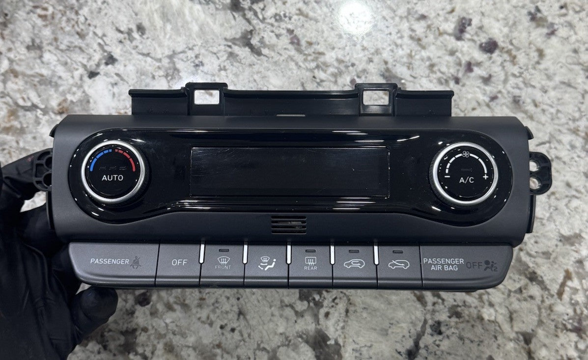 2022 2023 Hyundai Kona AC Heat Temperature Climate Control OEM 97250-J9DT0