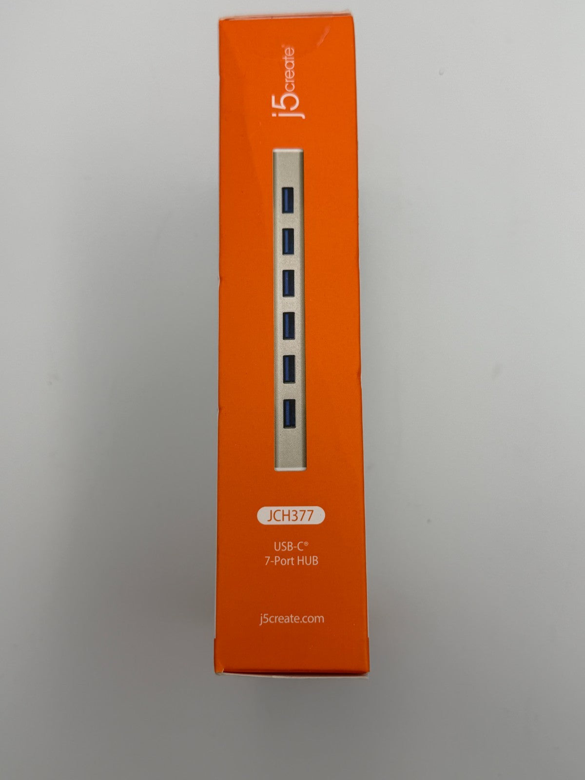 j5create JCH377 Champagne Metallic 5V/4A High Performance USB-C™ 7- Port HUB