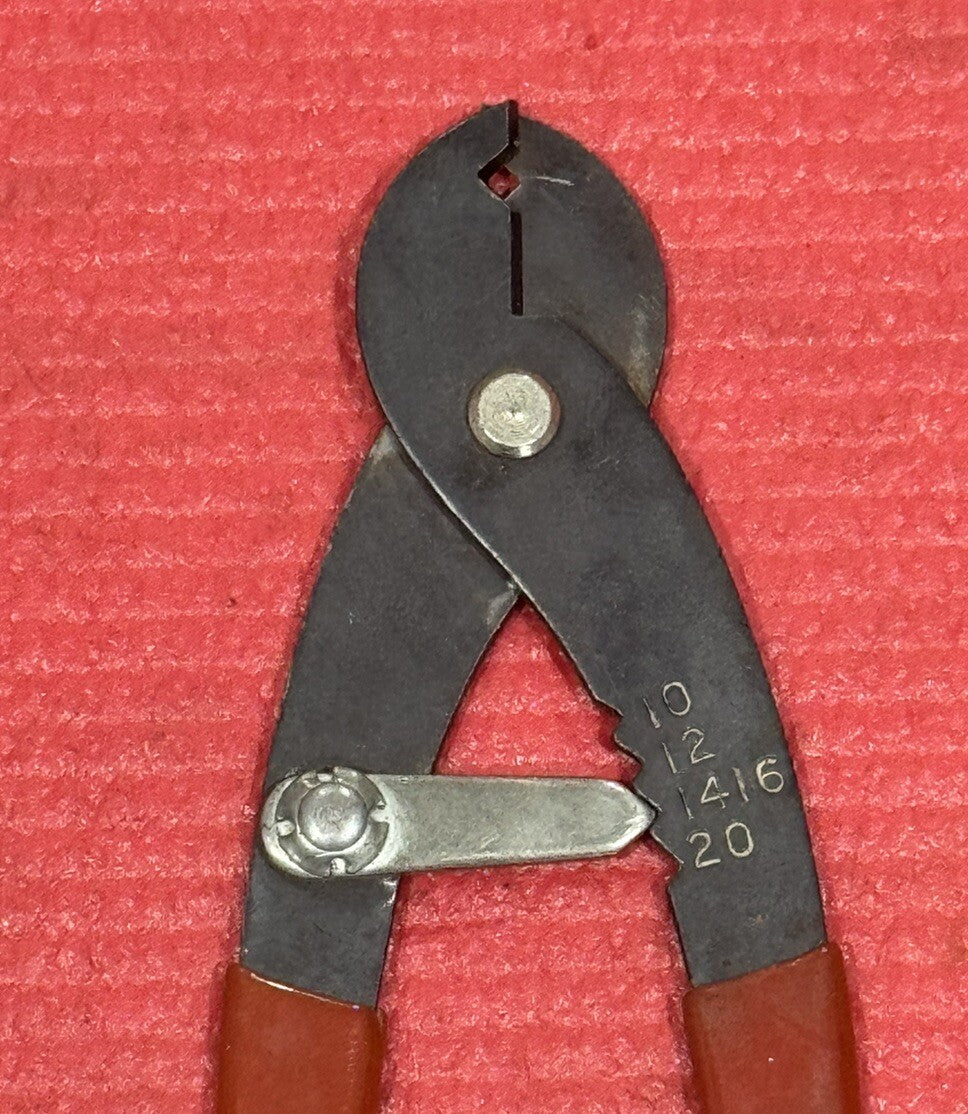 Vintage RARE Wire Stripper & Cutter w/ Red Cushioned Grip Handle