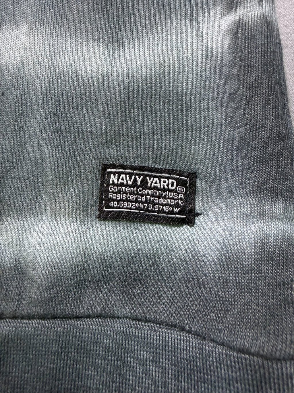 NWT Navy Yard Tie-Dye Sweater Men Medium Navy Gray Knit Long Sleeve Casual Wear