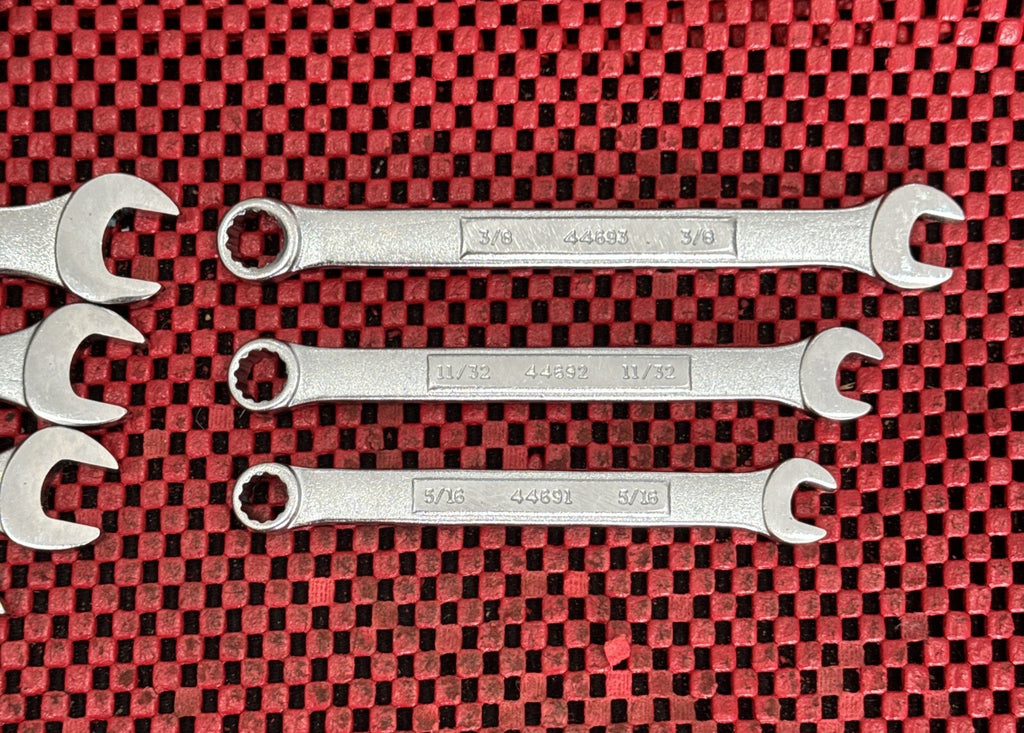 CRAFTSMAN NEW LOT OF 8 METRIC SAE COMBINATION WRENCHES LOT OF 8 NEW