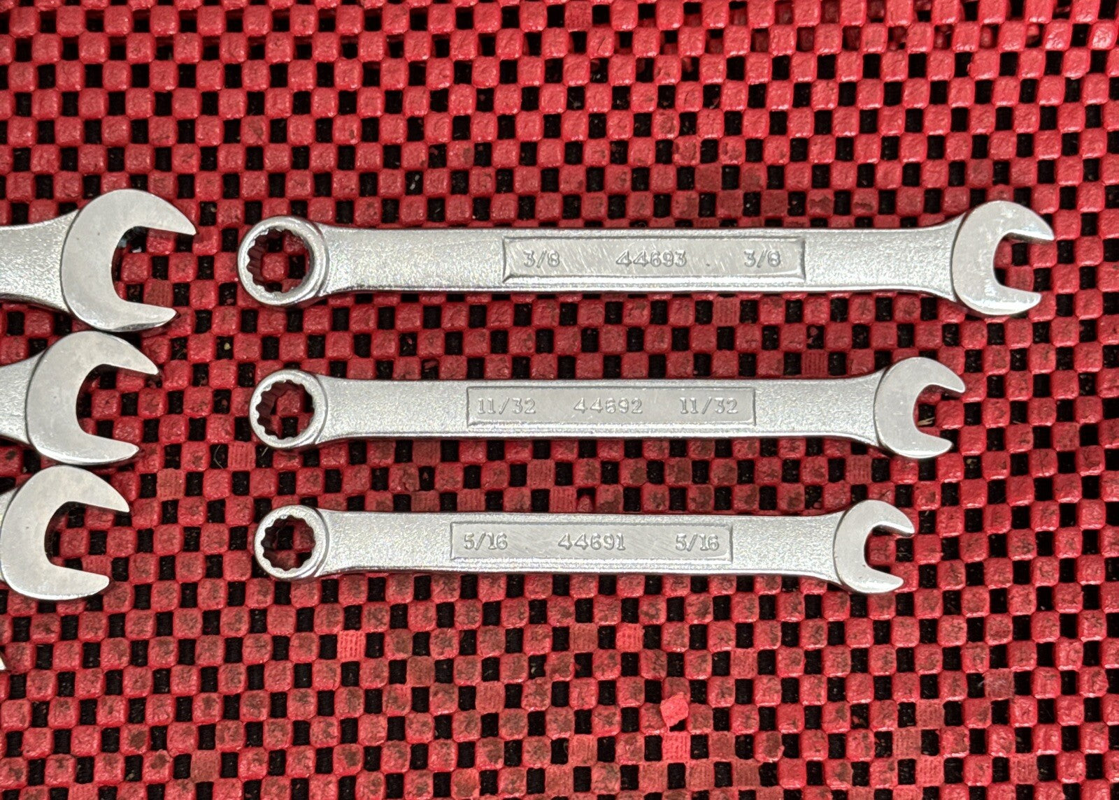 CRAFTSMAN NEW LOT OF 8 METRIC SAE COMBINATION WRENCHES LOT OF 8 NEW