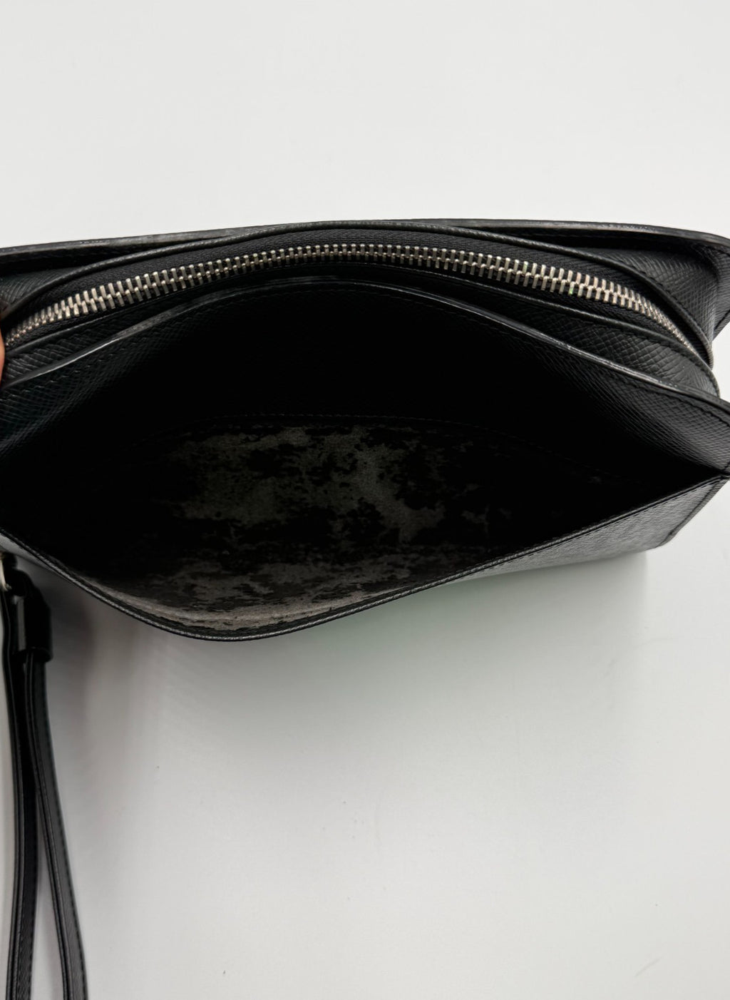 Authentic Louis Vuitton Taiga Baikal Clutch Bag Women Black Logo Genuine Leather
