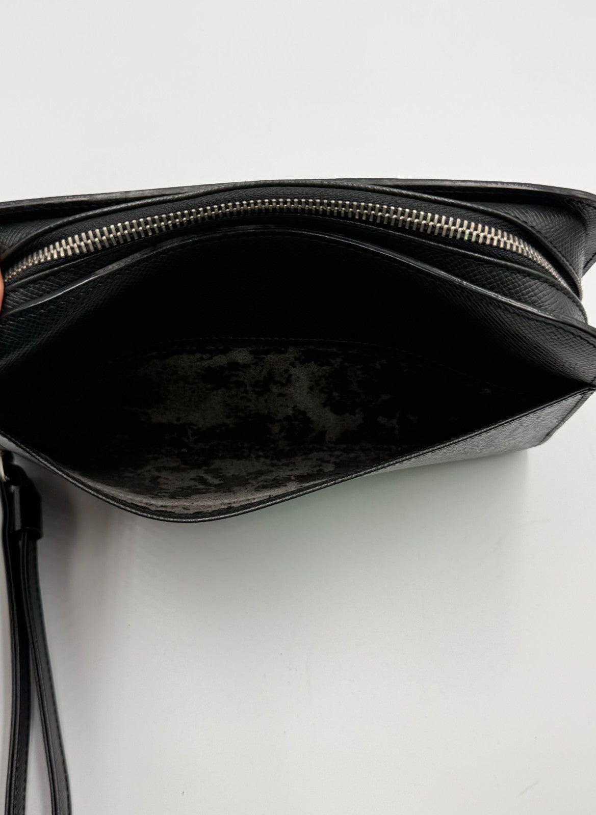 Authentic Louis Vuitton Taiga Baikal Clutch Bag Women Black Logo Genuine Leather