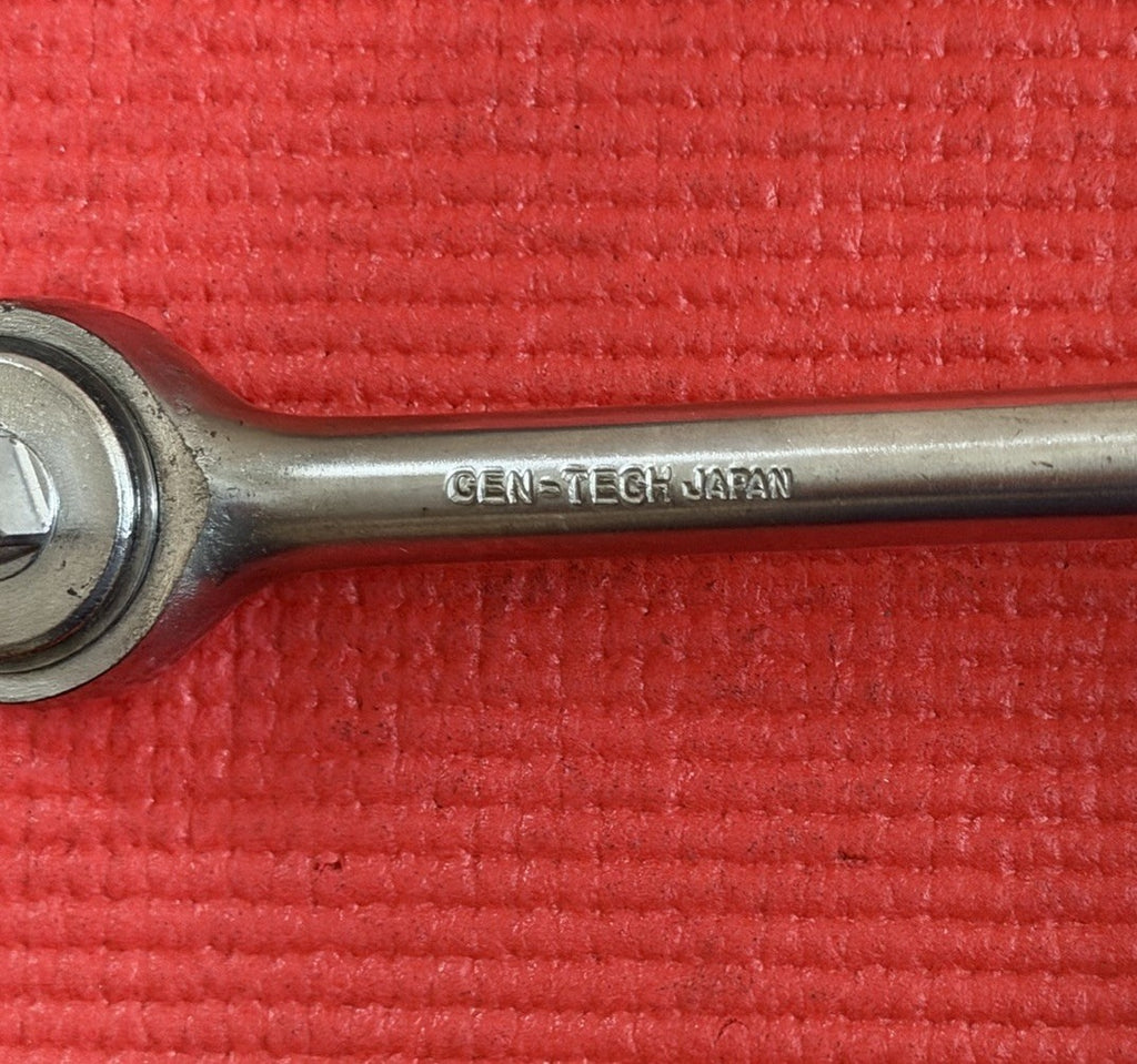 Vintage Chrome Vanadium Tools CEN-TECH No. H.T 7810 3/8”Drive Ratchet Japan