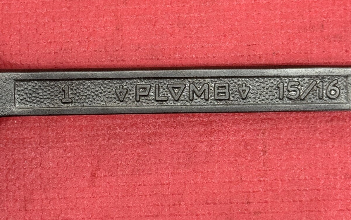 Vintage PLOMB Plumb TOOLS Pebble 3045 15/16" x 1" Open-End Wrench PLVMB USA