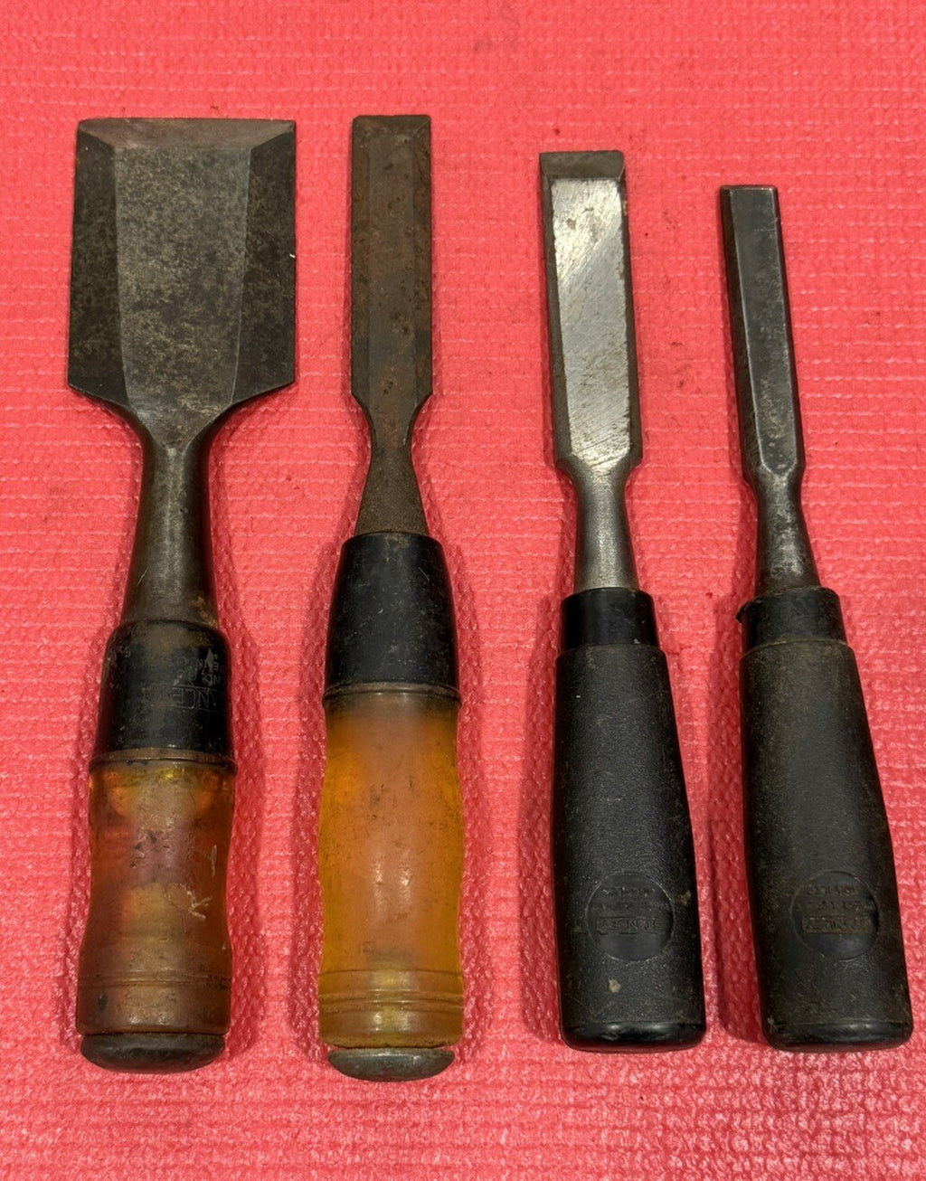 Vintage STANLEY TOOLS 6 PC Set Woodworking Chisel Set