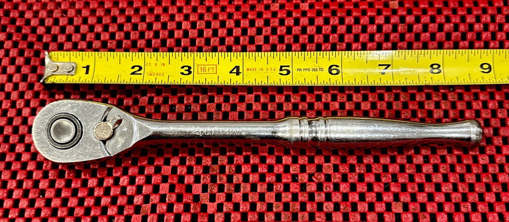 Husky Tools 3/8" Drive 72 Tooth Ratchet Quick Release 8" Long H38FPRAT M6