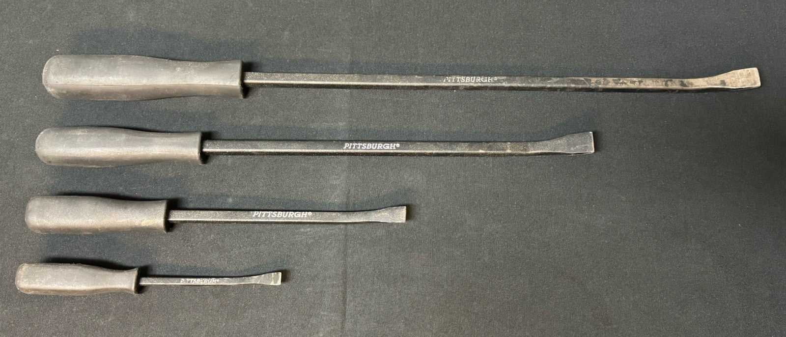 Pittsburgh Pry Bar Tool Set 4-Piece Heavy Duty High Carbon Steel Ergonomic Grip
