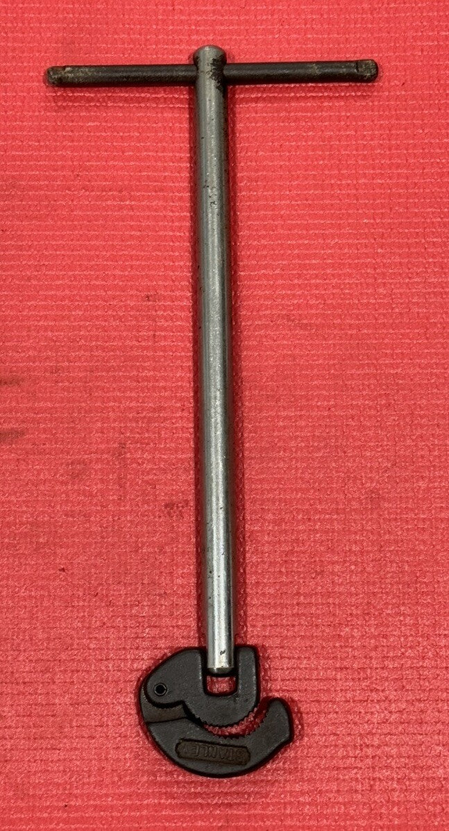 Vintage Stanley 11” Plumbers Plumbing Drain Wrench Basin Sink Swivel Head