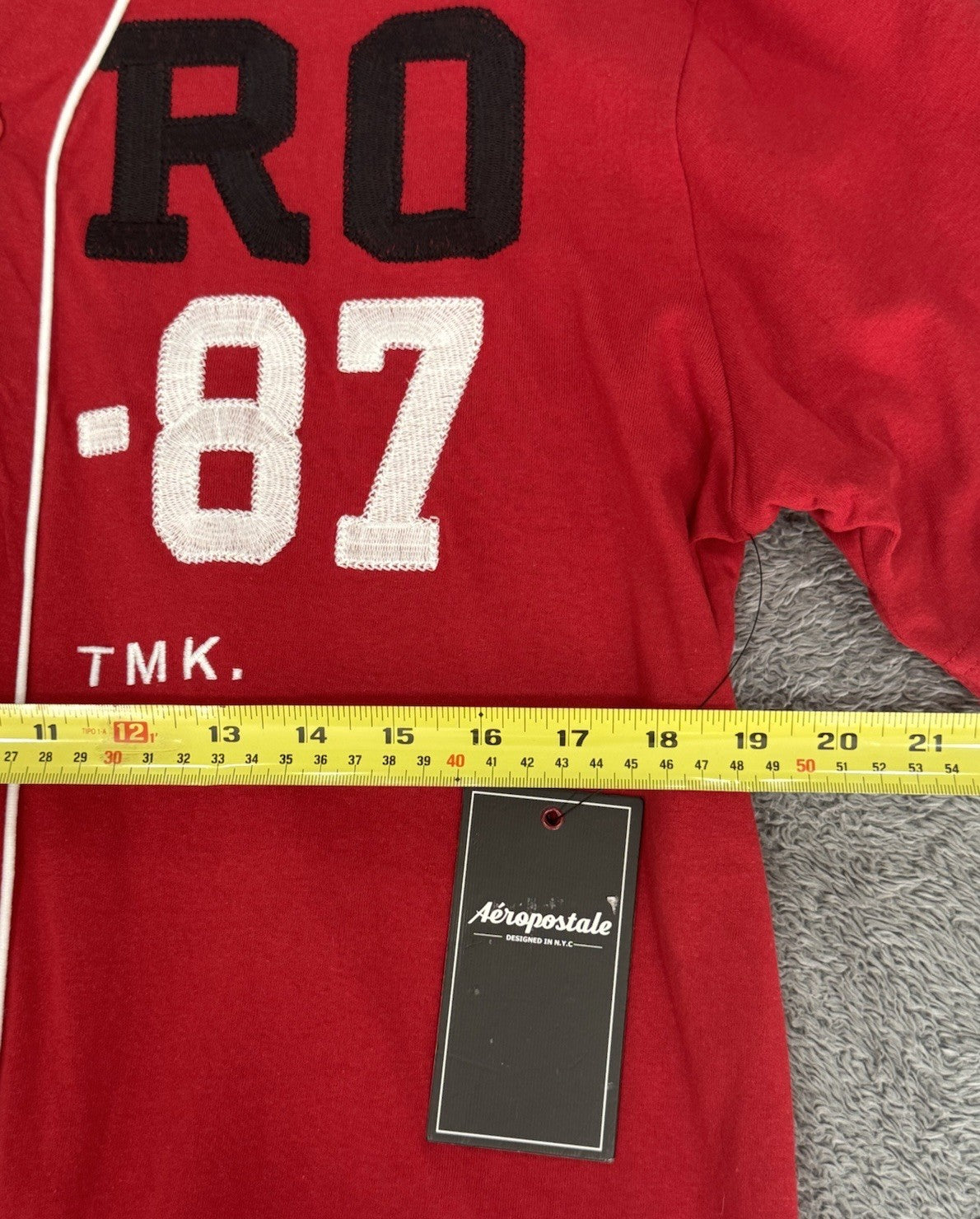 Aeropostale Button Up Baseball Sports Mens Size Large Red/ White Long Sleeve NWT