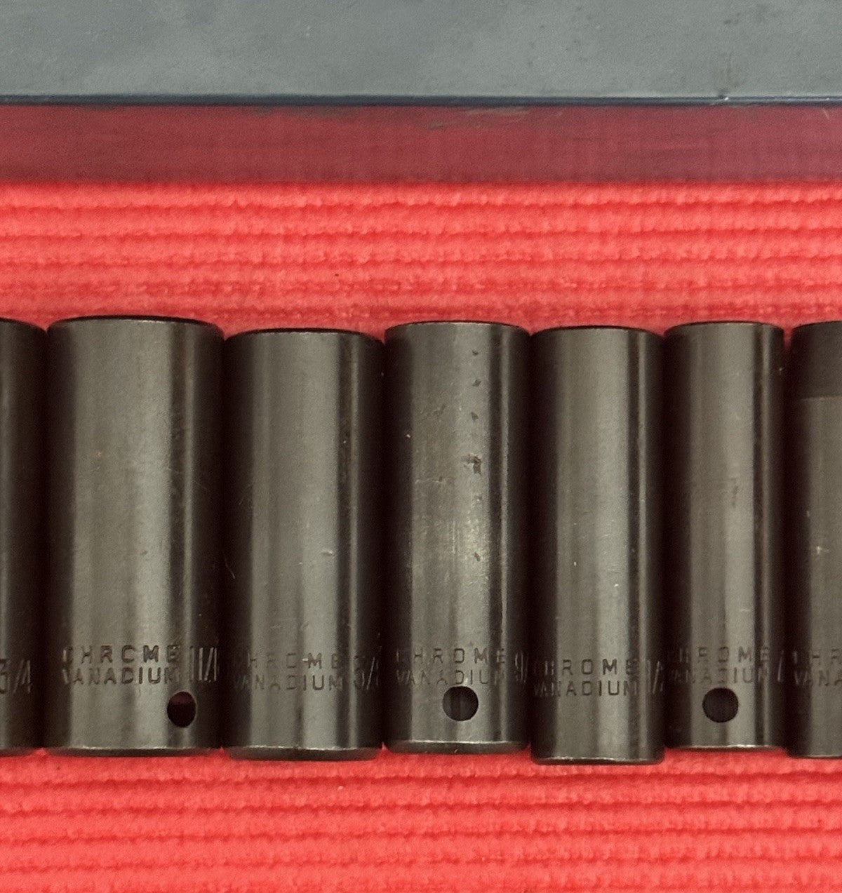 Vintage Chrome Vanadium 9 Pc 3/8" Drive Deep Impact Socket Set SAE W/Metal Case