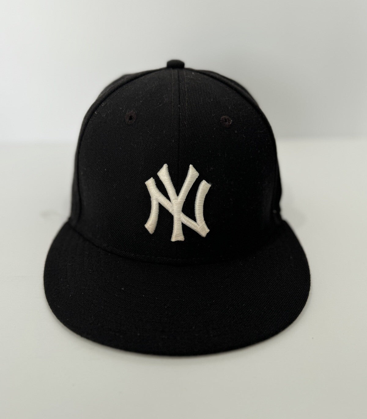New York Yankees New Era 59FIFTY Hat Cap Unisex Size 7 MLB Black C1