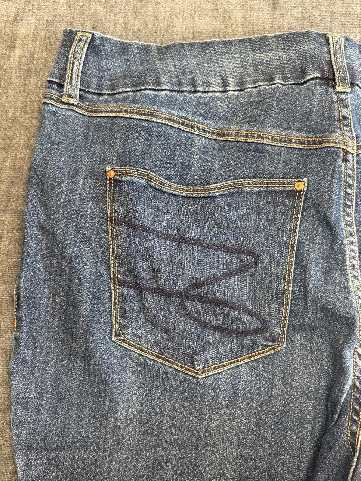 NWT Seven 7 Tummyless High Rise Skinny Jeans Women's 20W Blue Denim Medium Wash