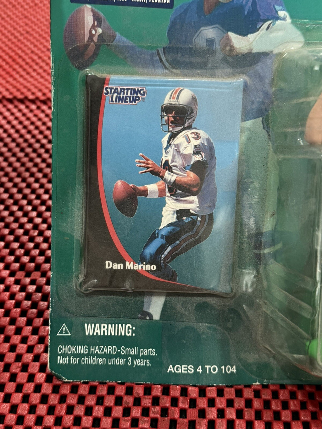 Dan Marino 1998 Kenner Starting Lineup Miami Dolphins Super Bowl XXXIII Edition
