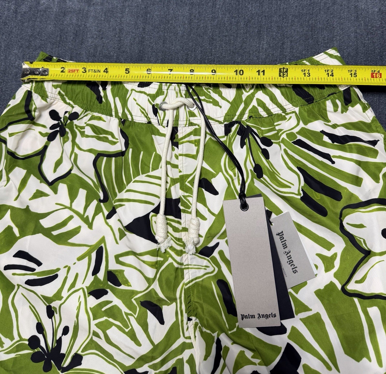 NWT Palm Angels Macro Hibiscus Swim Shorts Men Large Green/White 100% Polyester